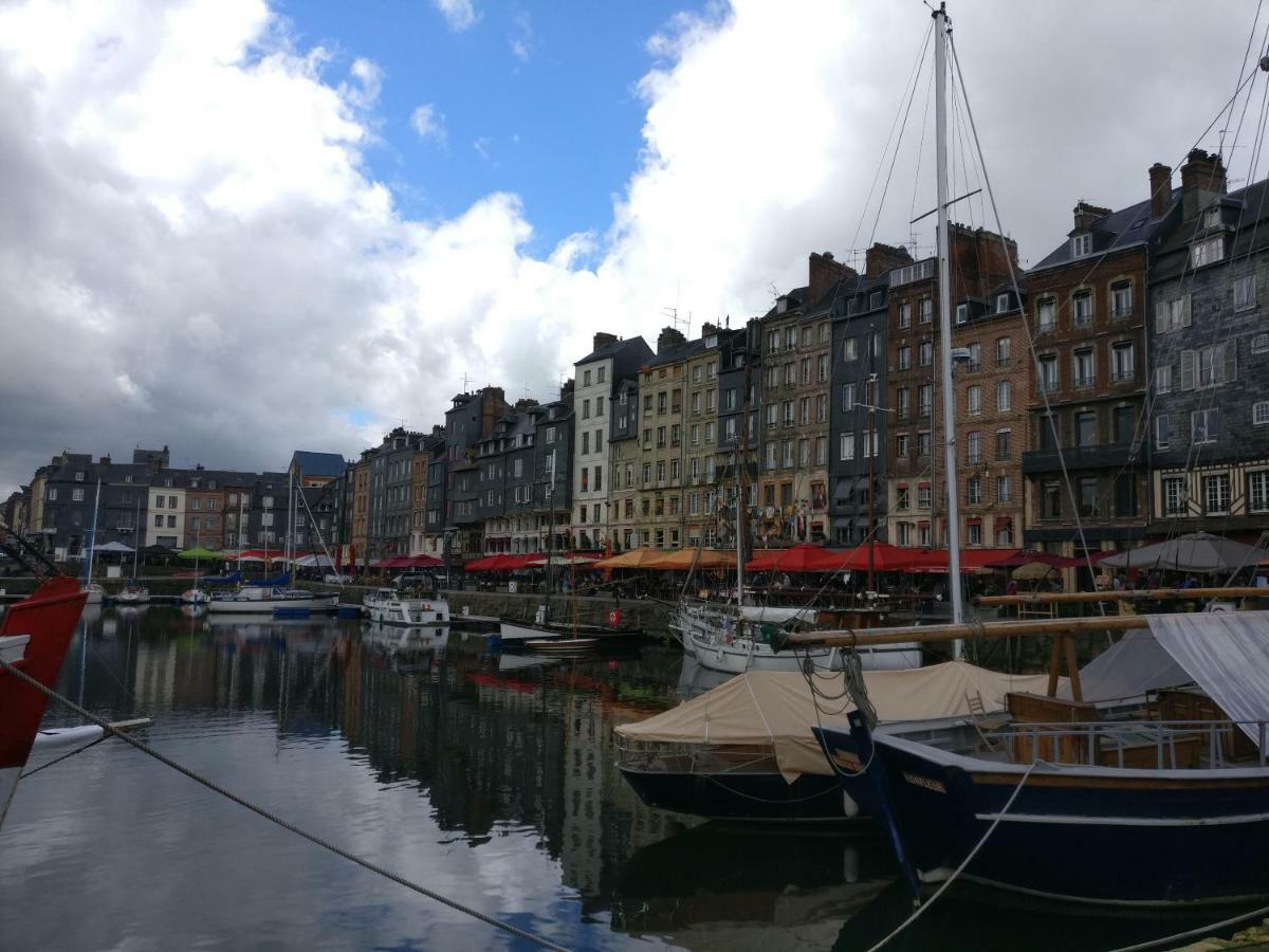 Studio Centre Historique Honfleur Eksteriør billede