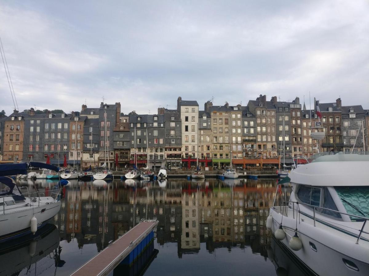 Studio Centre Historique Honfleur Eksteriør billede